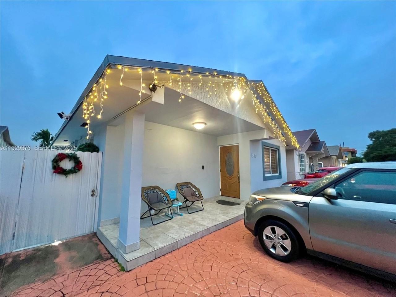 1430 West 42nd Street - Photo 3 of 21