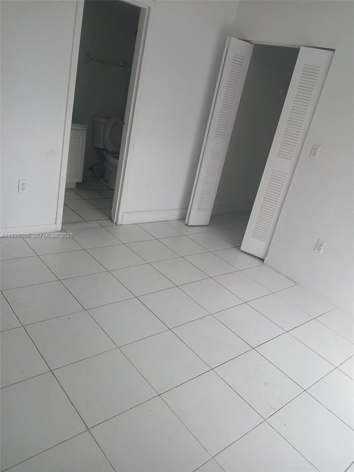 5100 Southwest 41st Street #208 - Photo 6 of 8