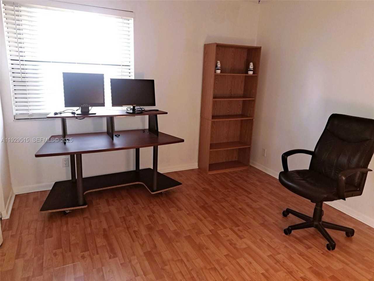 11532 Nw 10th St #11532 - Photo 6 of 16