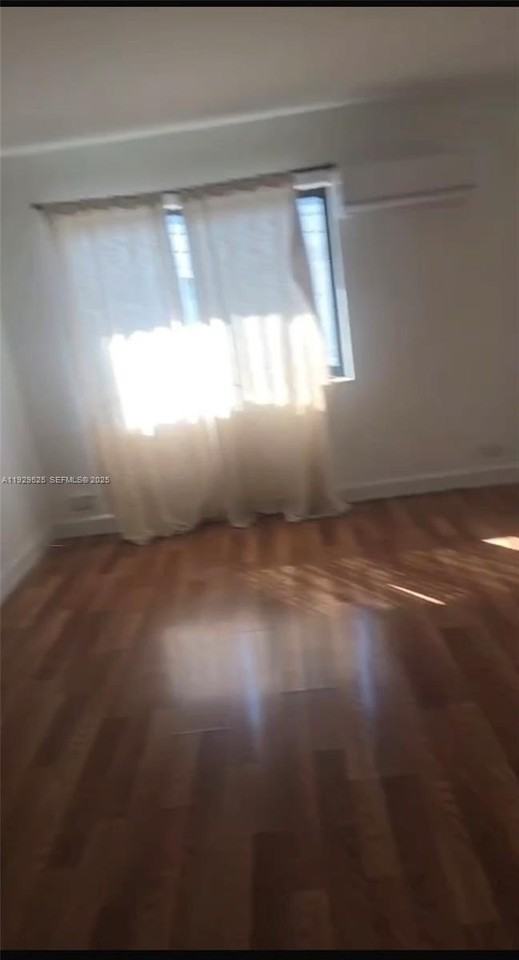 2220 Calais Dr #4 - Photo 6 of 20