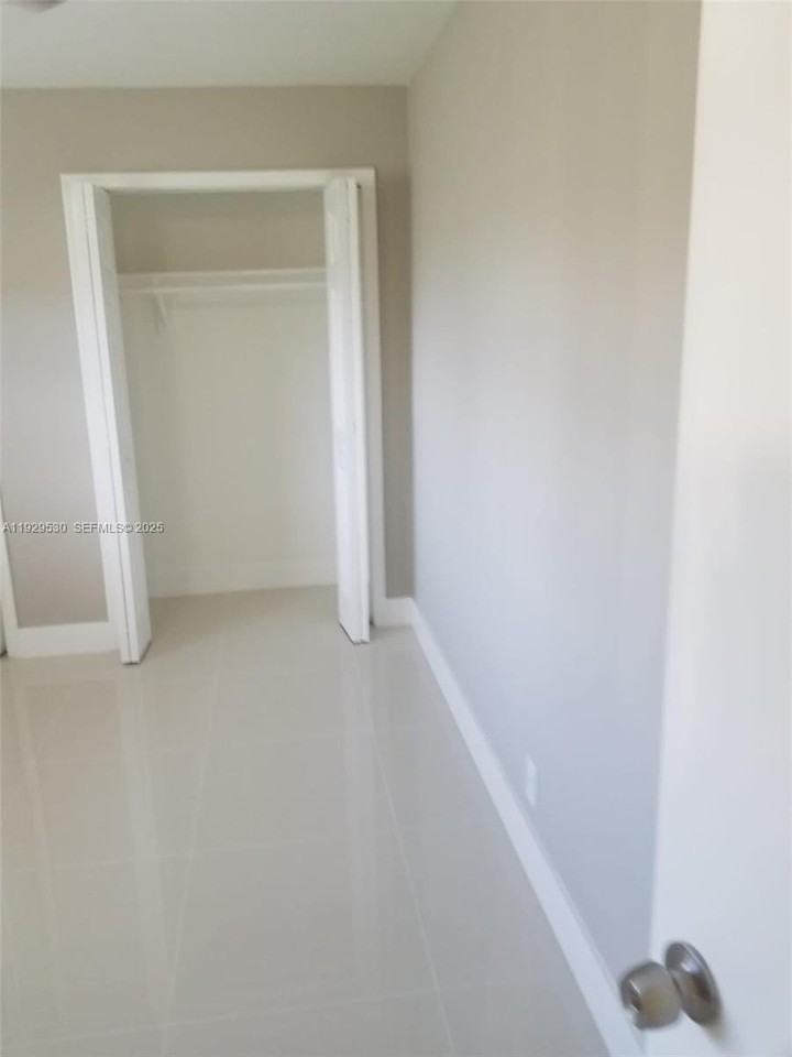 1859 Wiley St #3 - Photo 5 of 25