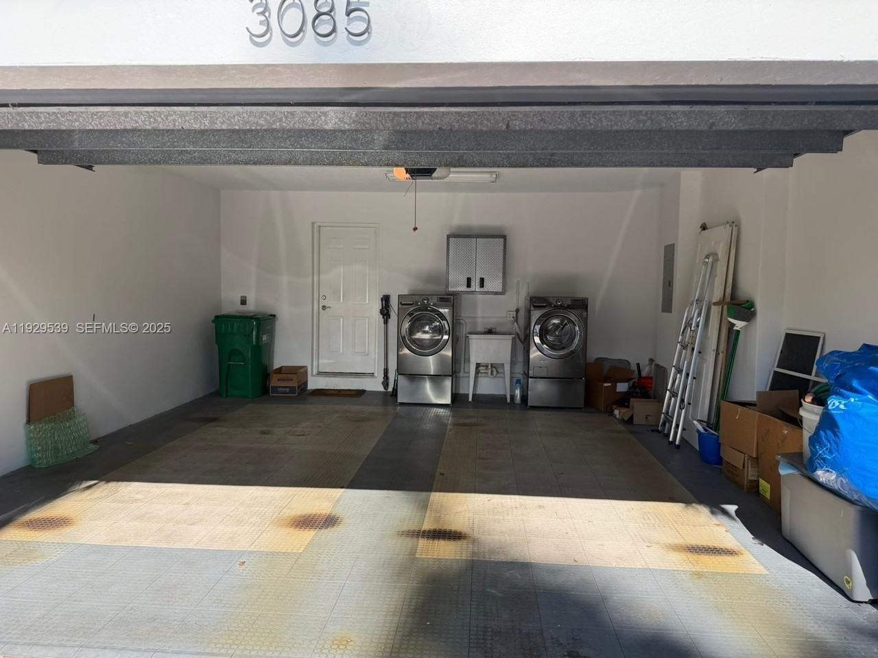 3085 Northeast 208th Terrace - Photo 6 of 6