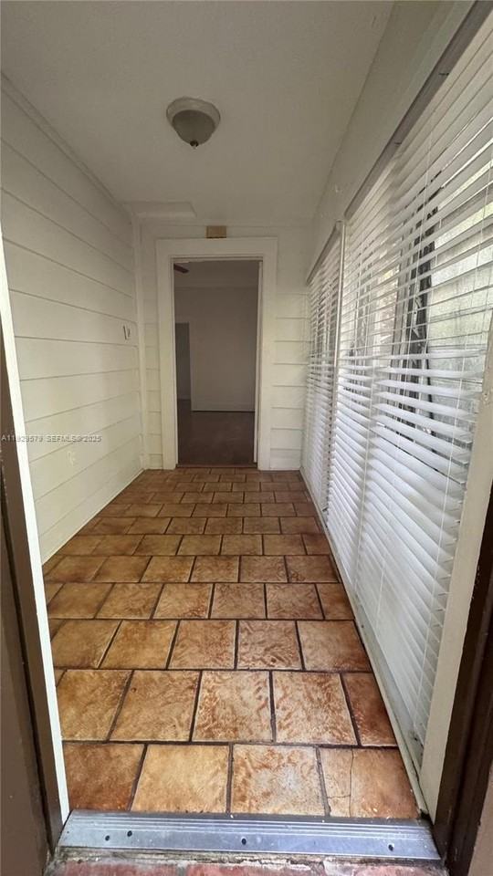 2430 Southwest 25th Terrace #A - Photo 2 of 19