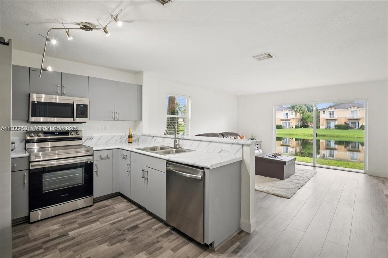 12847 Southwest 31st Court #155 - Photo 5 of 5