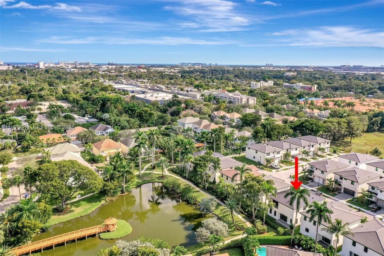 1427 Southwest 23rd Street #1427 - Photo 6 of 50