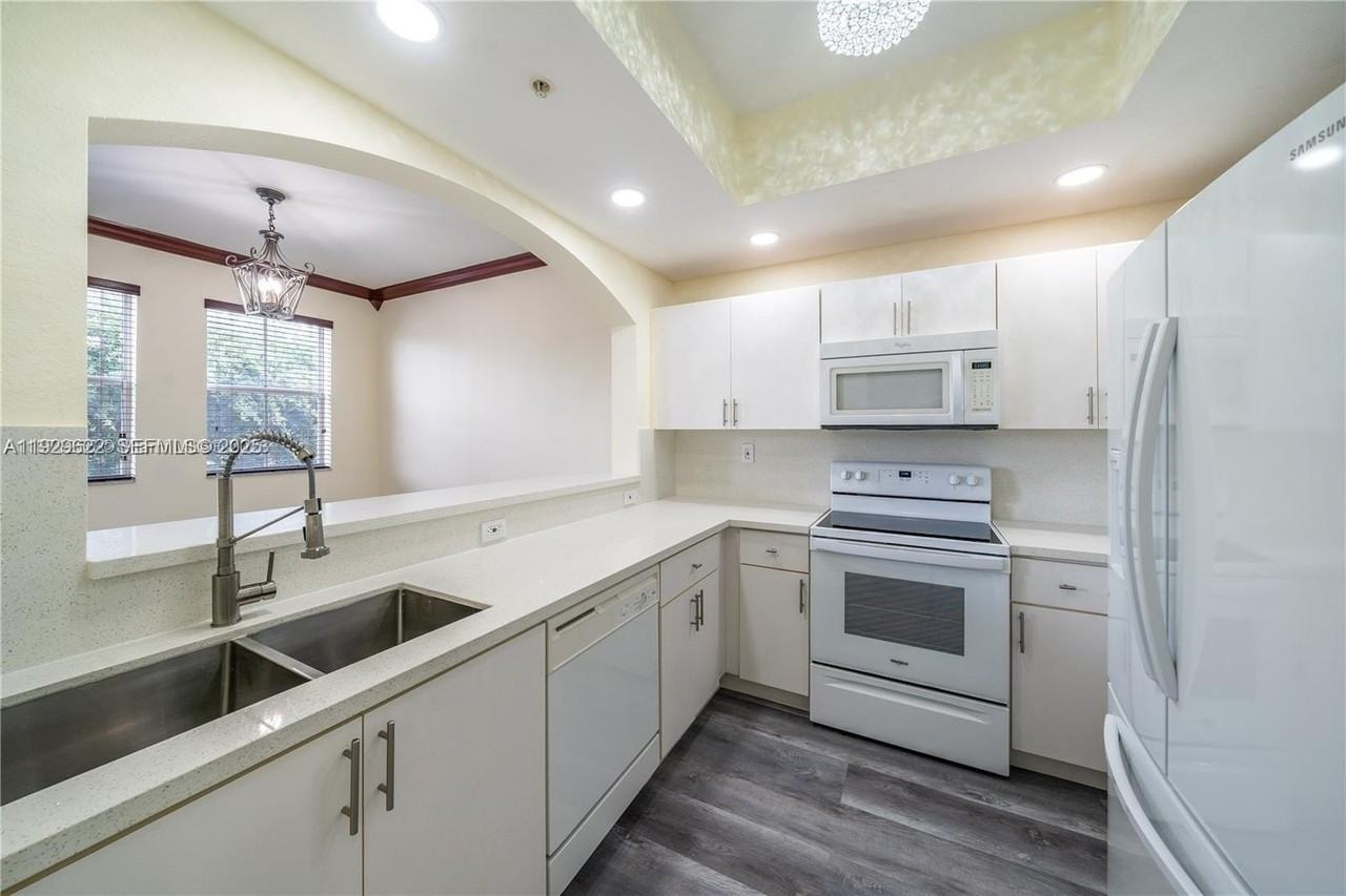 8882 West Flagler Street #208 - Photo 2 of 11