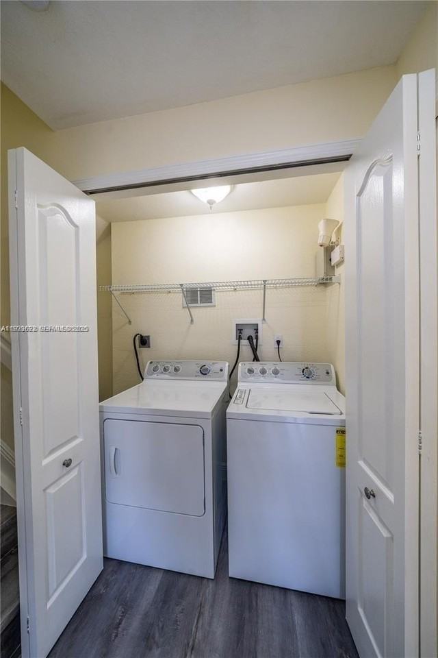 8882 West Flagler Street #208 - Photo 4 of 11