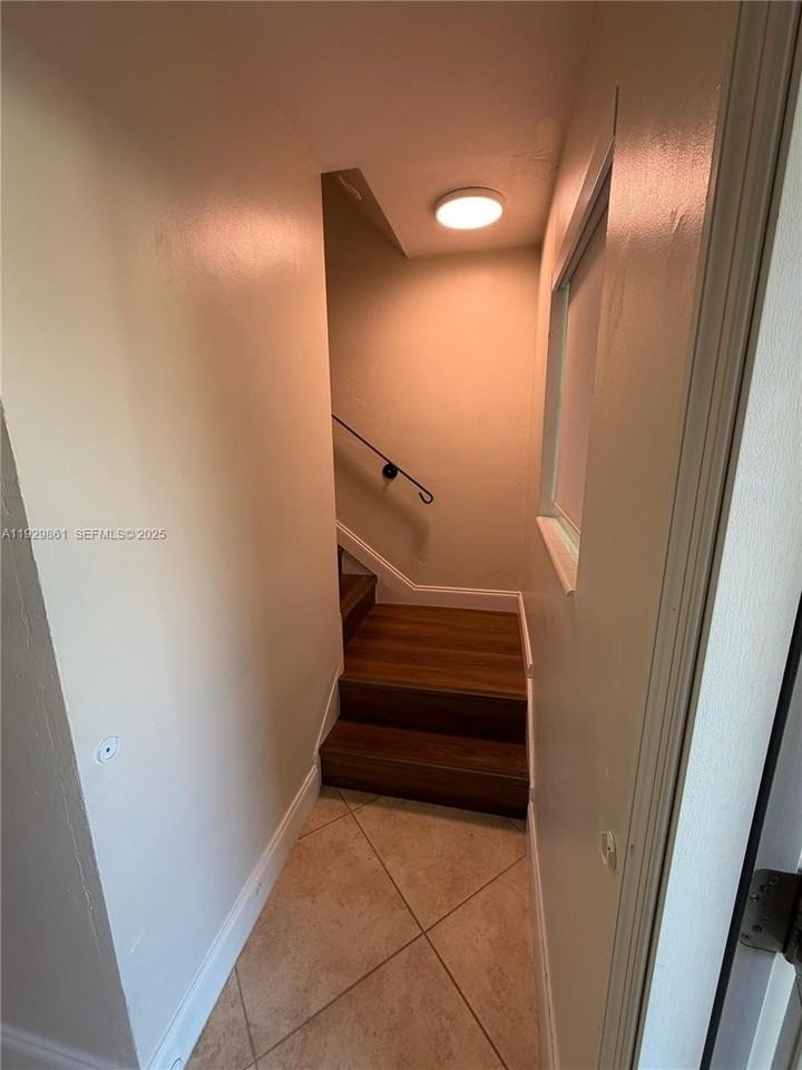 6855 West 2nd Lane - Photo 6 of 43