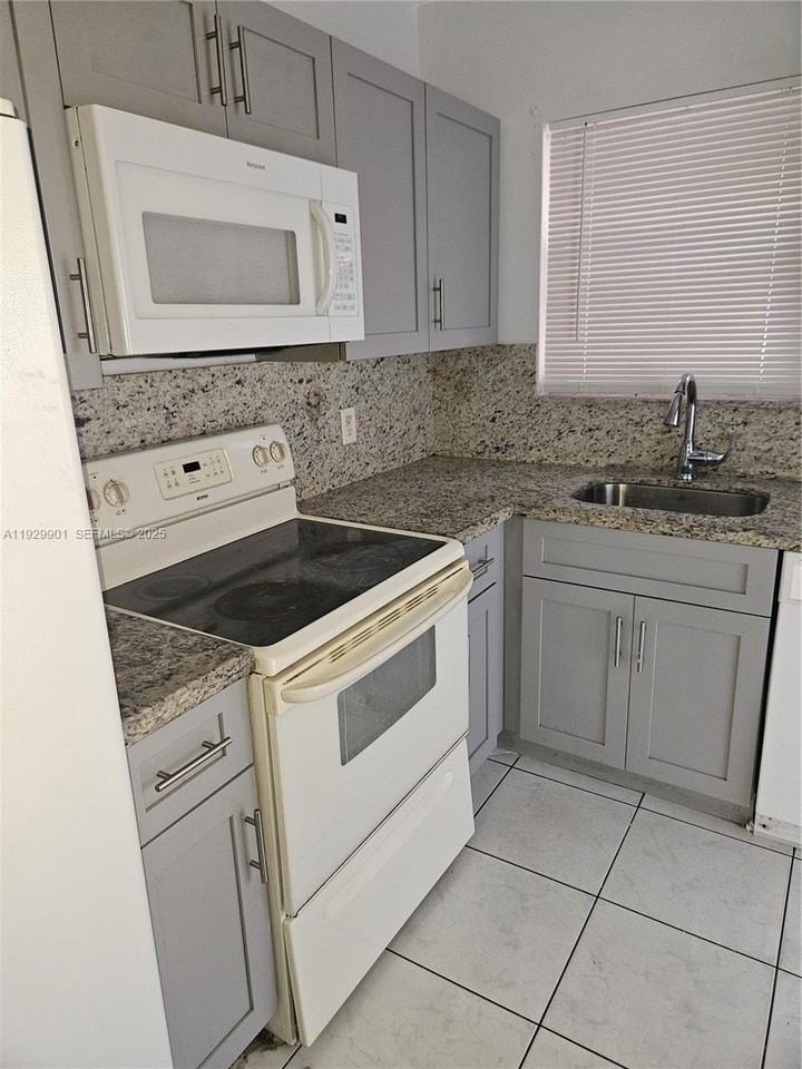 2041 Northwest 81st Avenue #411 - Photo 5 of 14