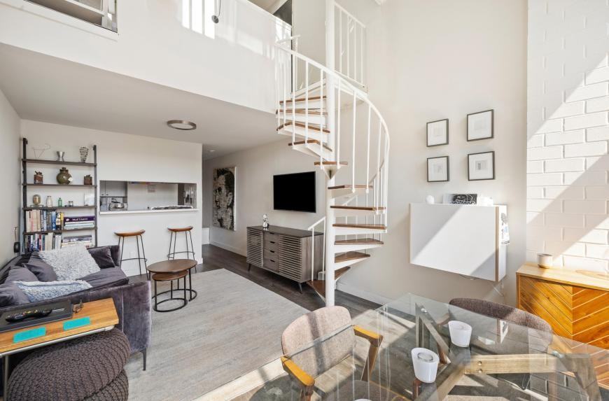 153 East 32nd Street - Photo 5 of 10