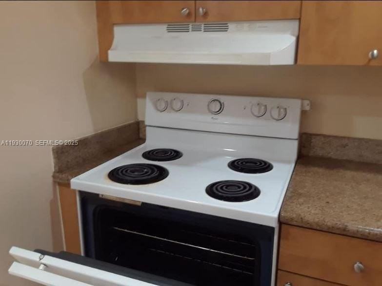 5 Olive Drive #24 - Photo 6 of 14