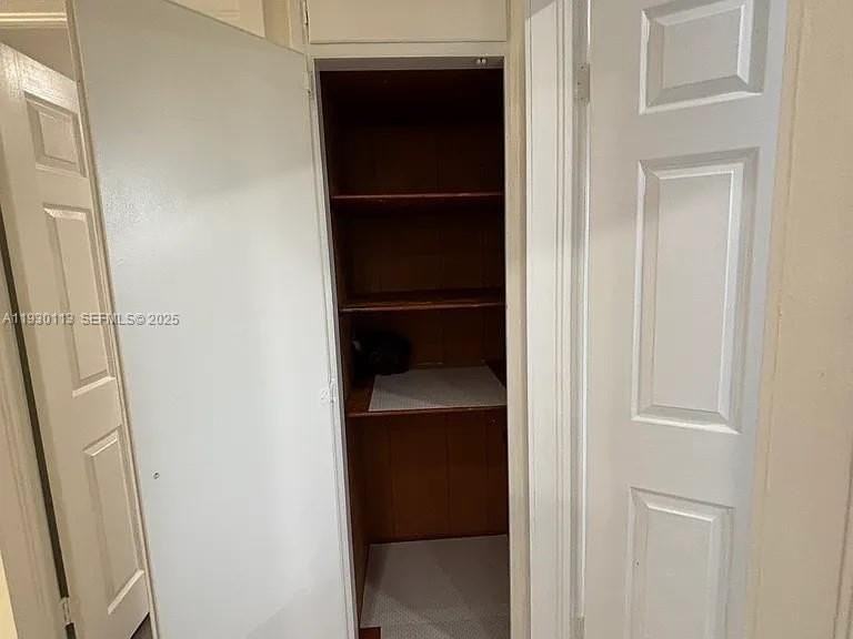 16401 Southwest 100th Court - Photo 6 of 12