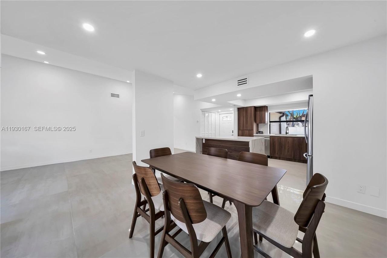 13401 Southwest 113th Terrace #0 - Photo 4 of 20