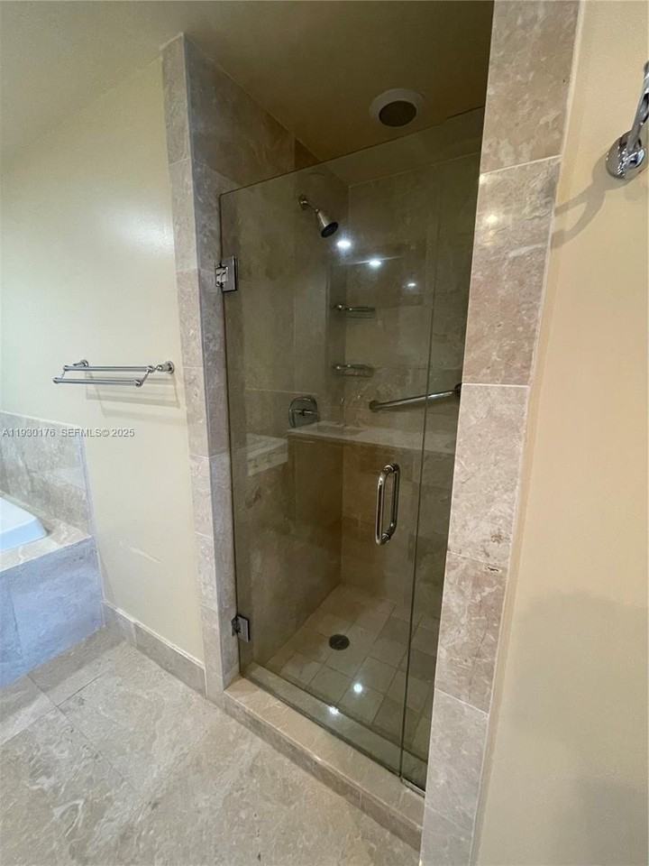 17001 Collins Ave #1806 - Photo 6 of 13