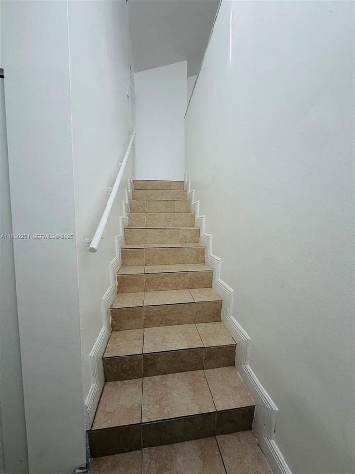 10296 Northwest 9th Street Circle #203 - Photo 5 of 22