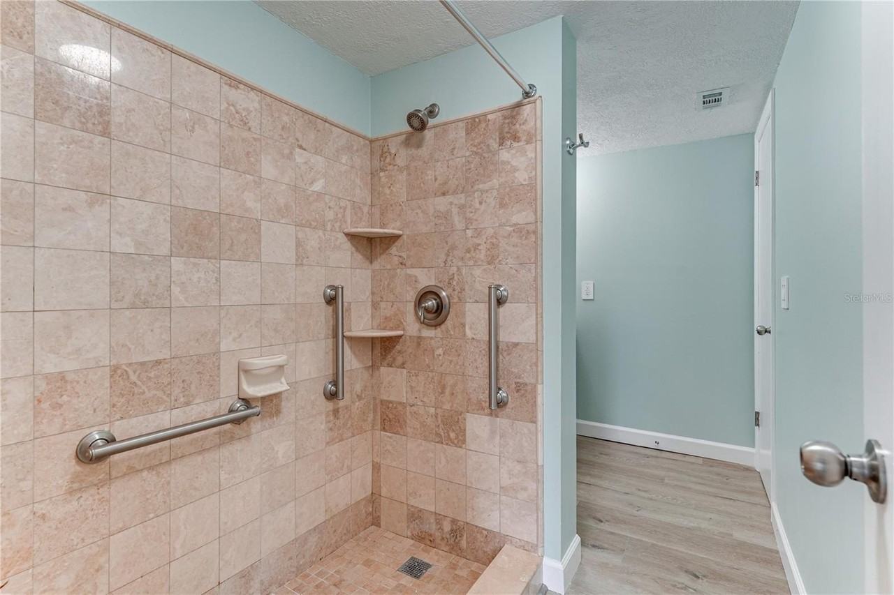 4242 Heron Way #B323 - Photo 4 of 28