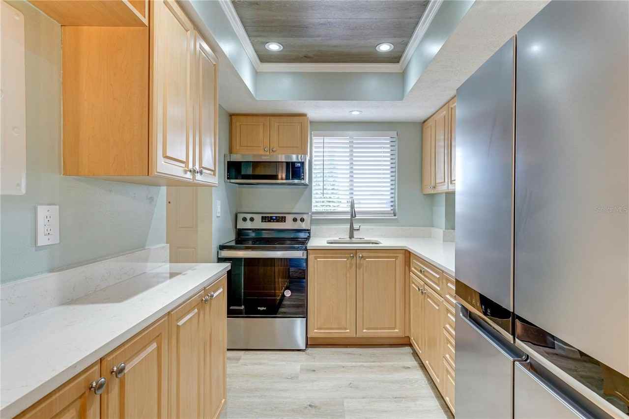 4242 Heron Way #B323 - Photo 6 of 28