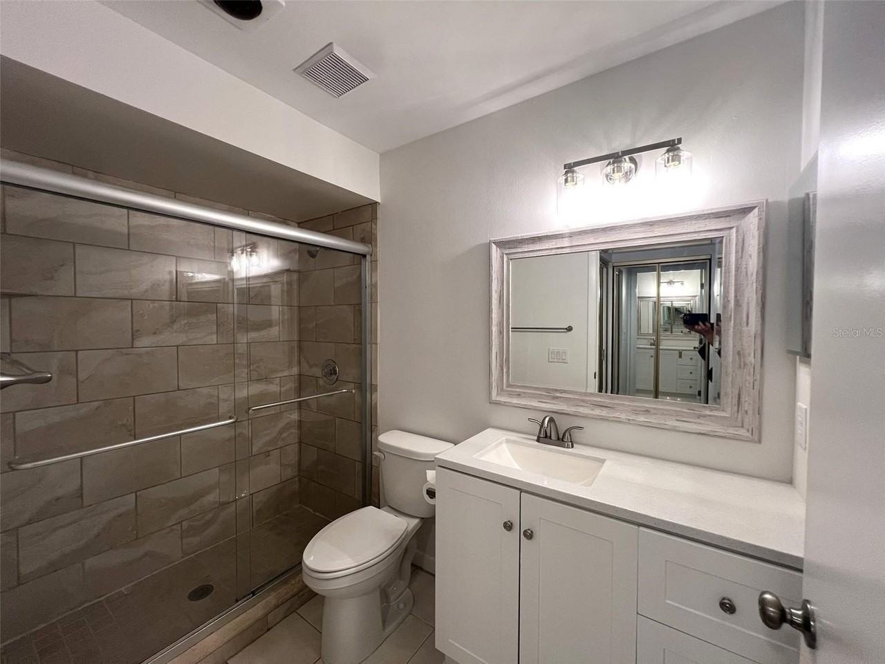 5186 MARSHFIELD LANE #92 - Photo 7 of 15