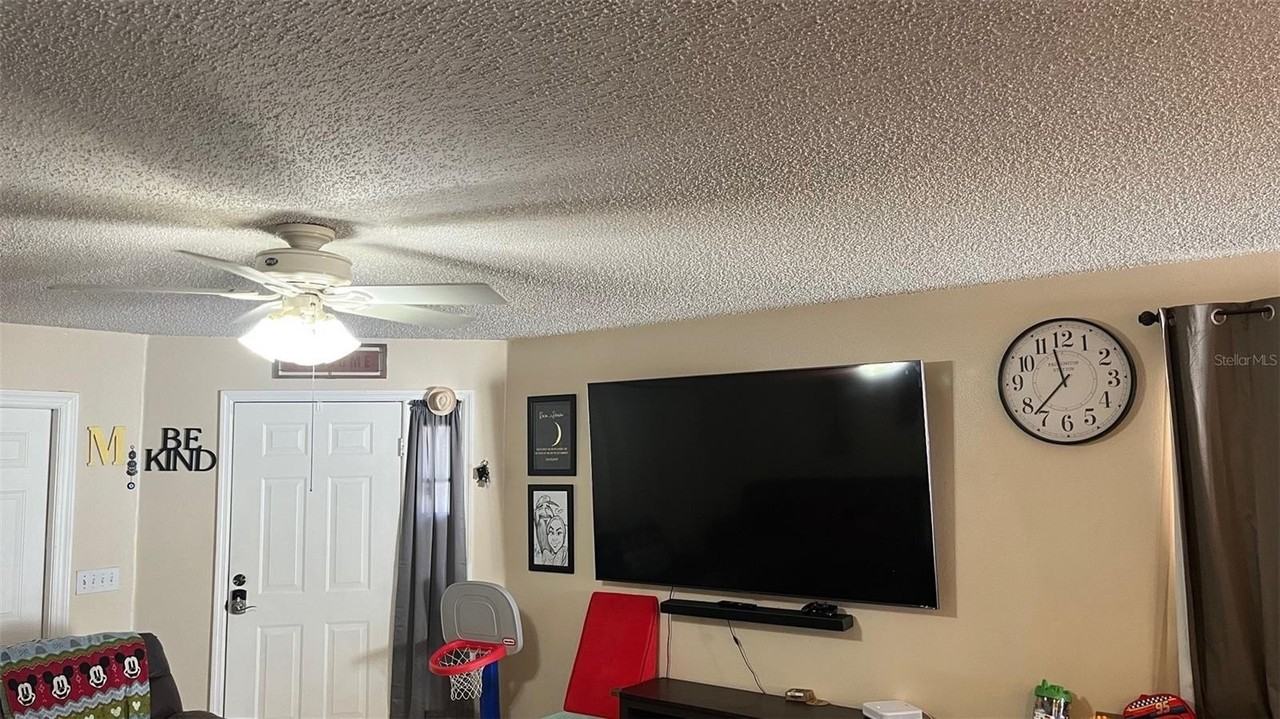 2423 Ruddenstone Way - Photo 5 of 20