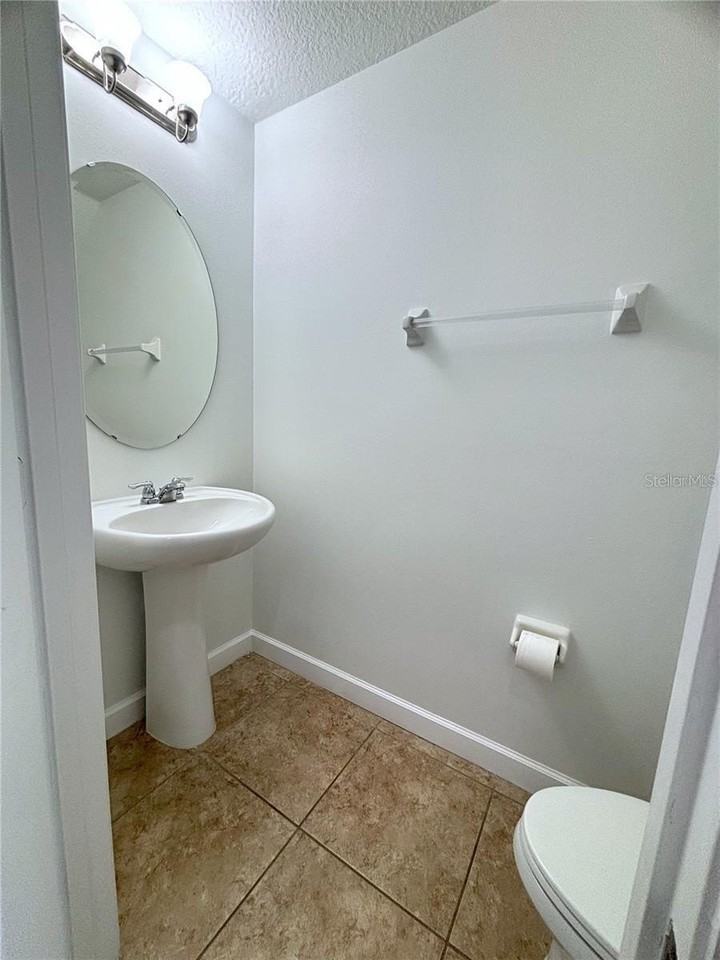 1041 Honey Blossom Drive - Photo 3 of 20