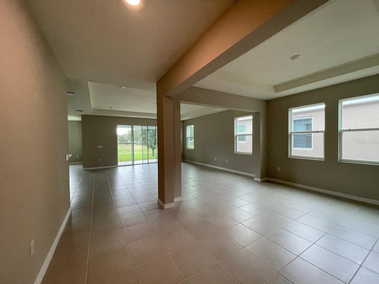 4970 NW 39th Loop - Photo 5 of 34