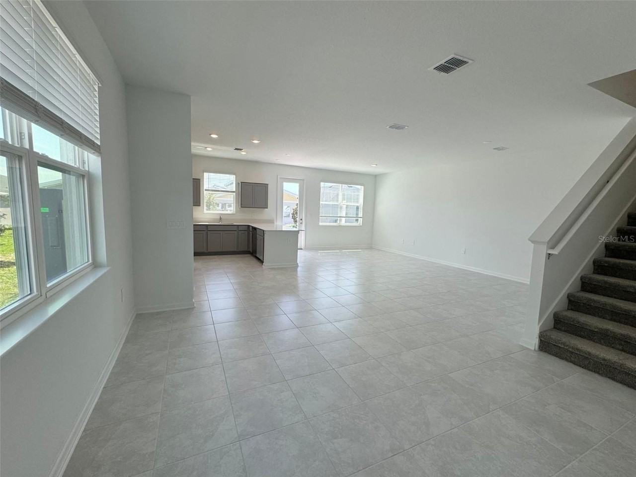 173 Nine Iron Drive - Photo 2 of 15