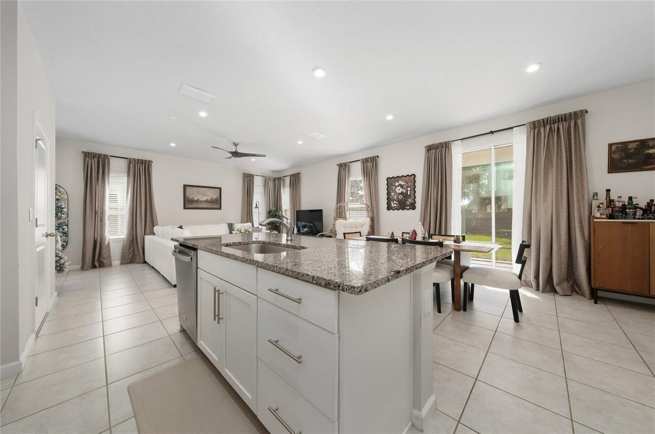 2992 Slough Creek Drive - Photo 6 of 28