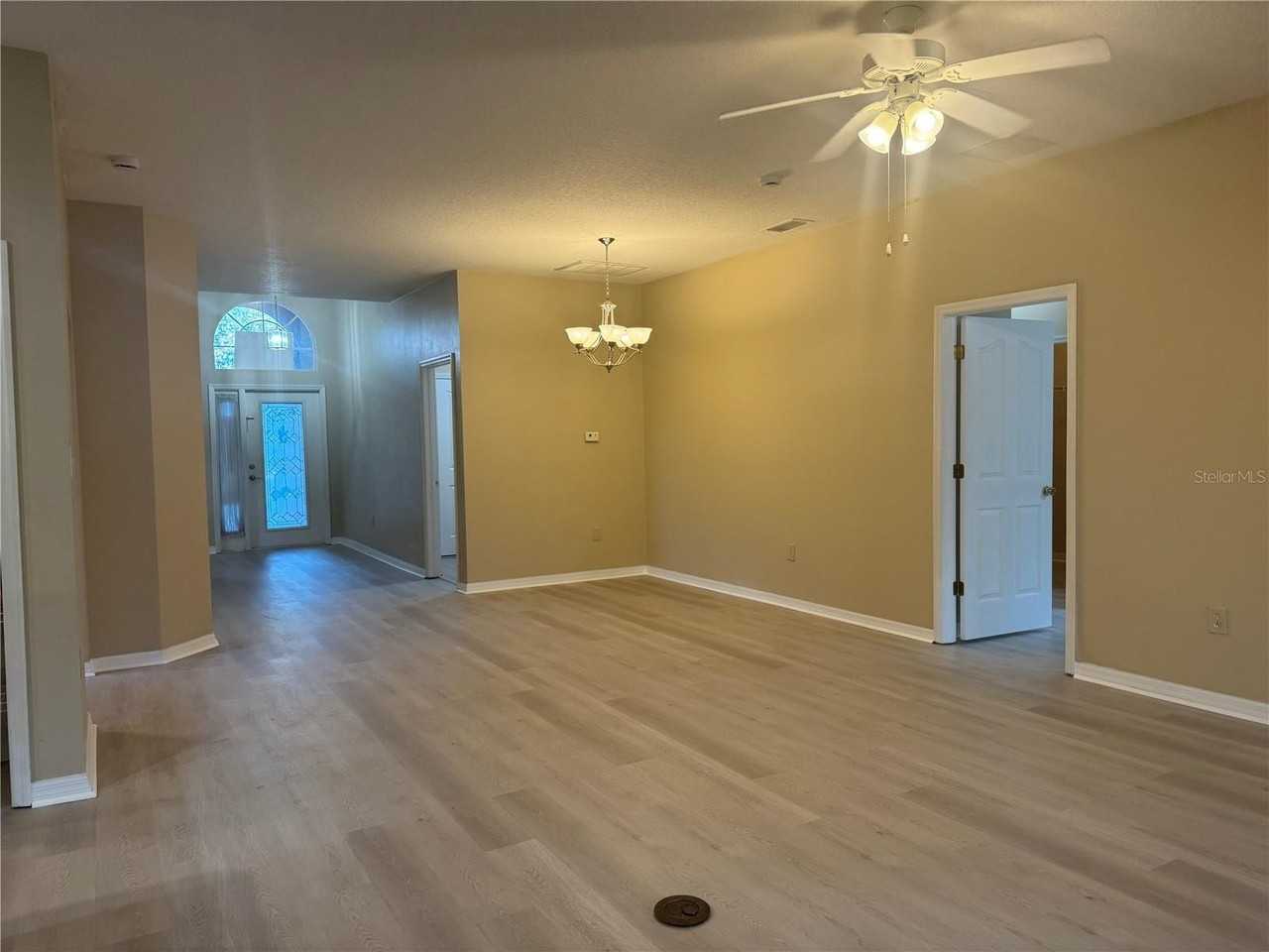 8210 Whistling Pine Way - Photo 5 of 50