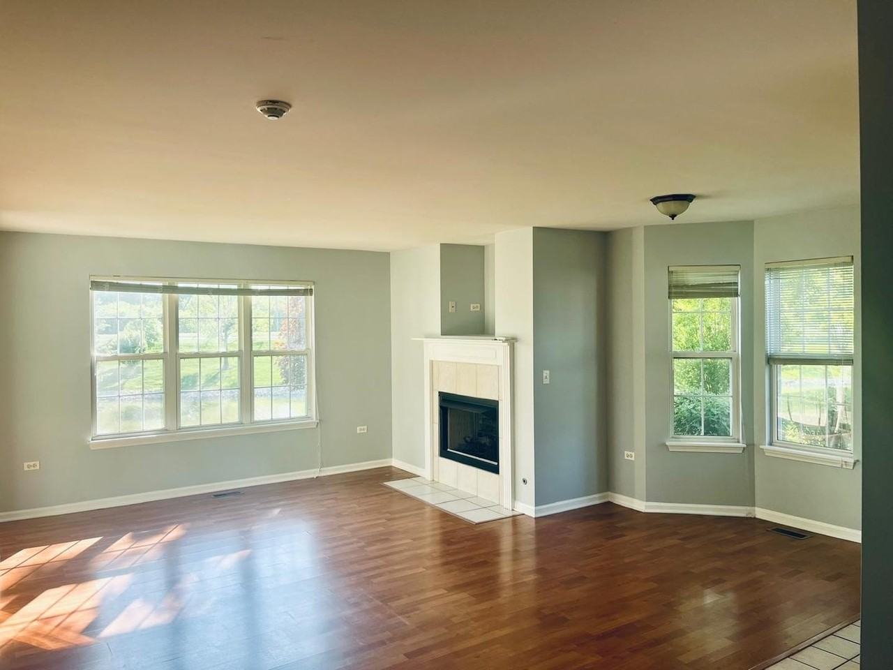 2947 Rutland Road #101 - Photo 3 of 16