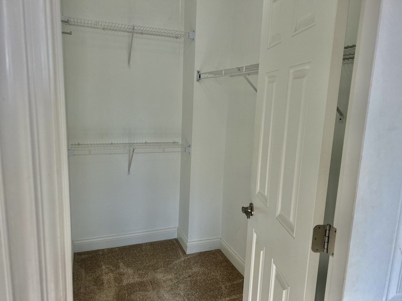 31 Foxcroft Road #207 - Photo 7 of 11