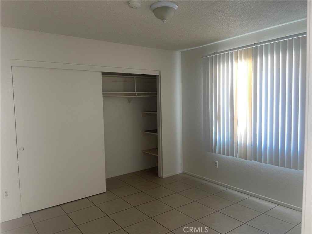 15398 Bear Valley Road - Photo 4 of 6