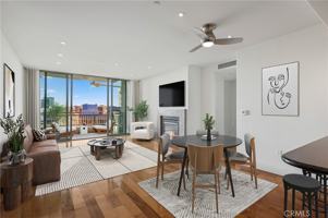 featured image of 3071 Scholarship