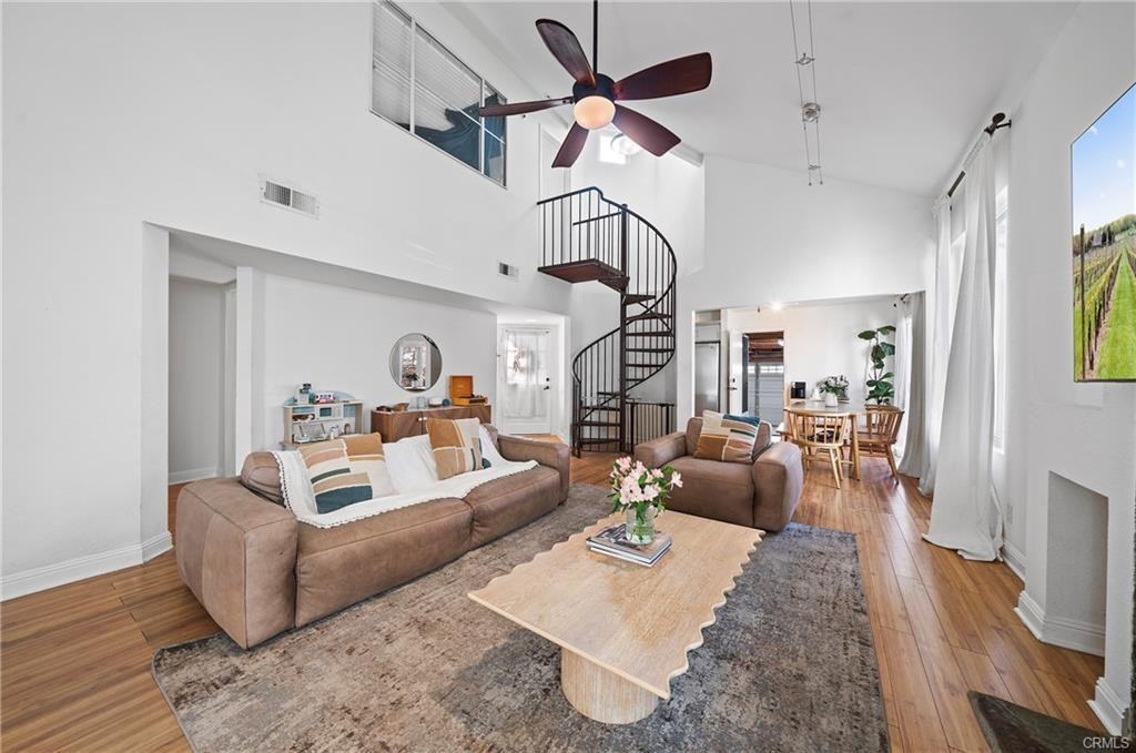 73 Calle Sol - Photo 2 of 6