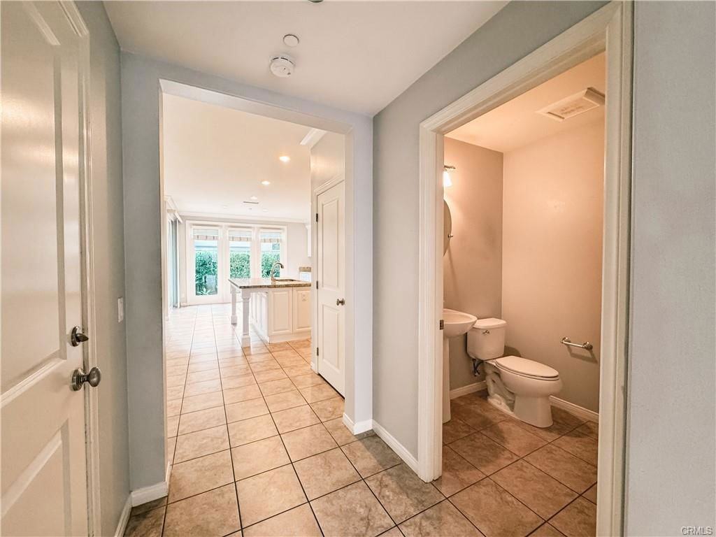 87 Coleridge - Photo 4 of 8