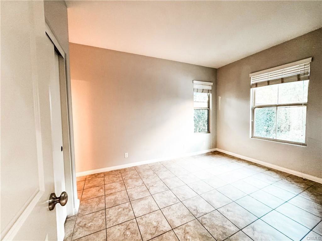 87 Coleridge - Photo 5 of 8