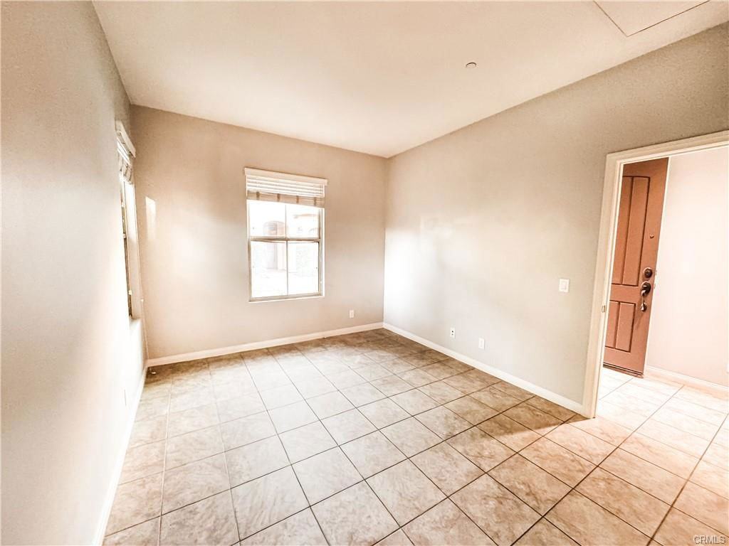 87 Coleridge - Photo 7 of 8