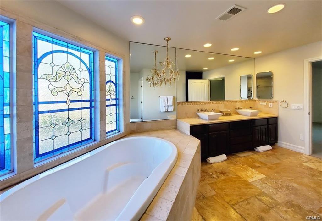 18684 Santa Ramona Street - Photo 4 of 8