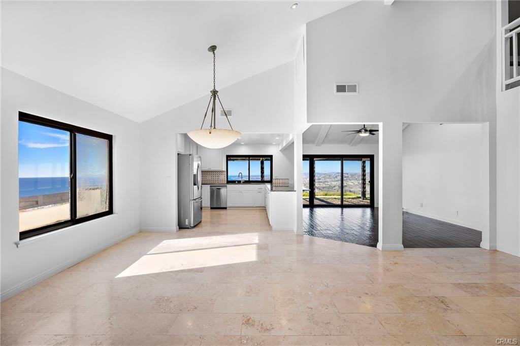 643 Vista Valinda - Photo 7 of 8