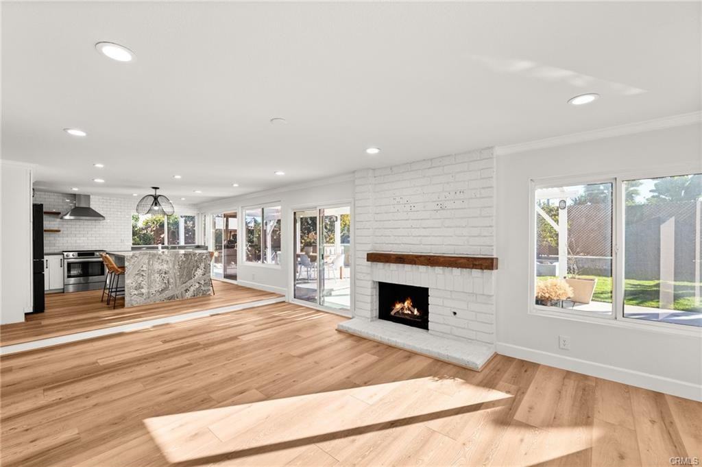 25392 Neptune Drive - Photo 4 of 8