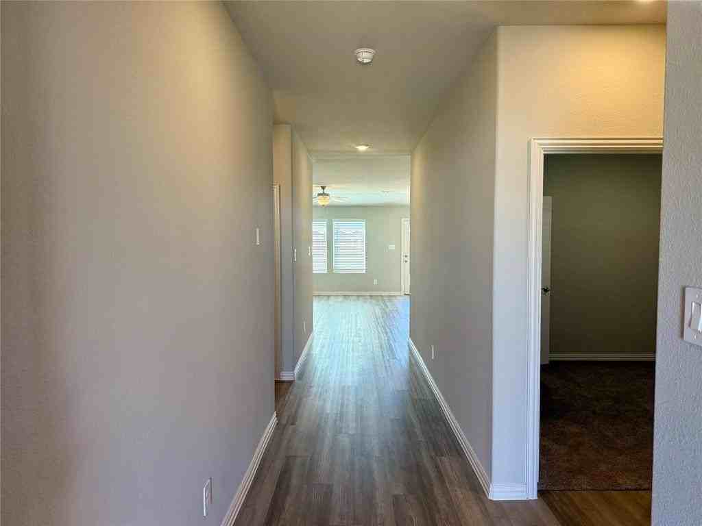 230 Sugarlands Drive - Photo 2 of 16