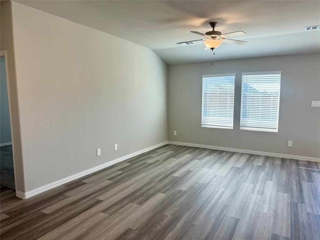 230 Sugarlands Drive - Photo 6 of 16