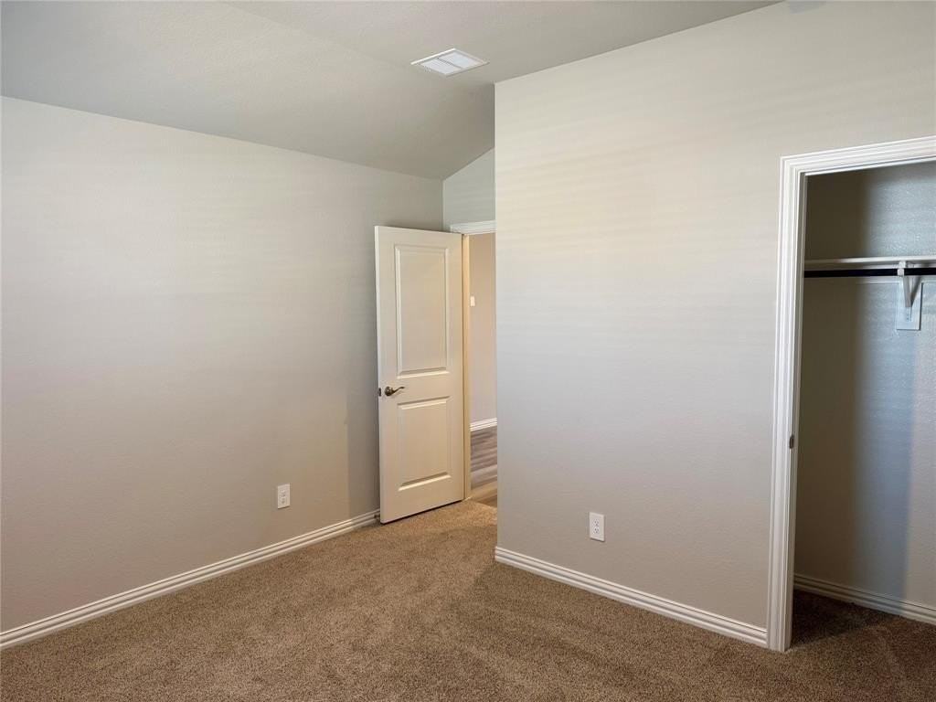 230 Sugarlands Drive - Photo 7 of 16