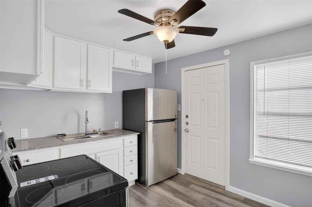 4721 Tremont Street - Photo 4 of 20