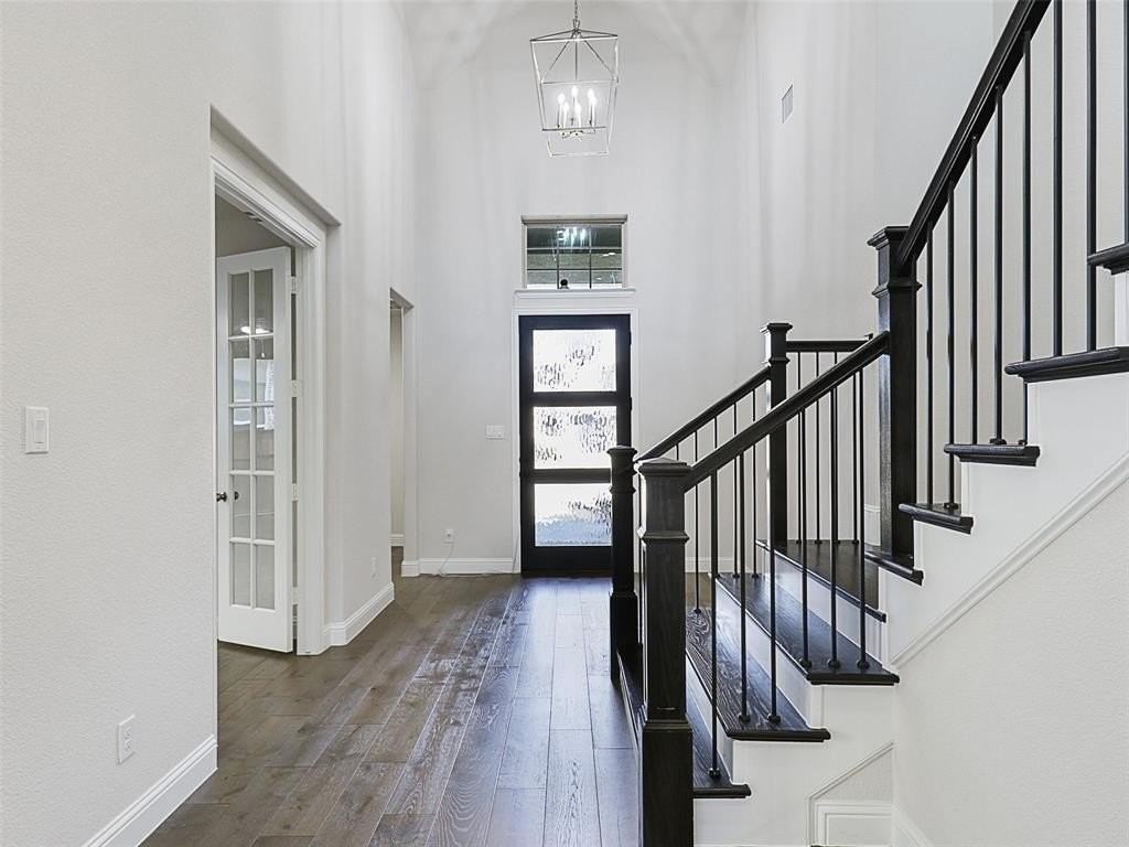 8473 Gerbera Daisy Road - Photo 4 of 39