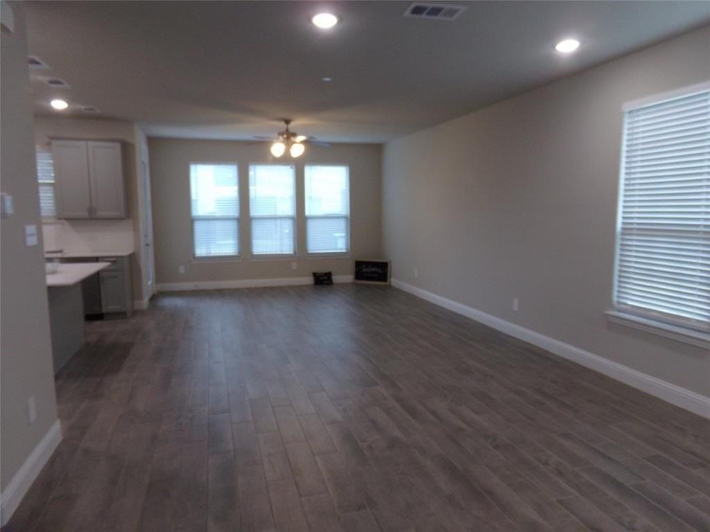 1748 Redding St - Photo 2 of 33