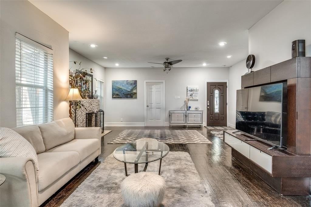 4307A Vandelia St - Photo 7 of 16