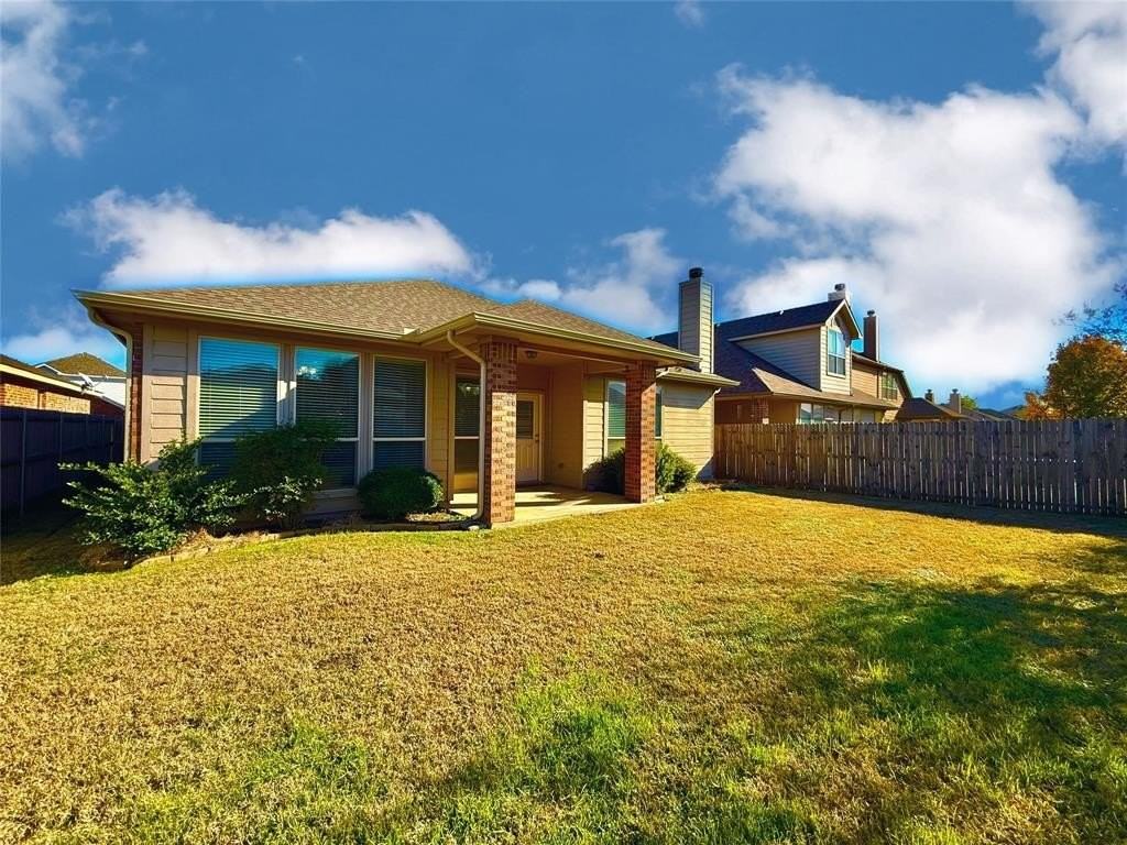 8301 Water Buck Run - Photo 3 of 20