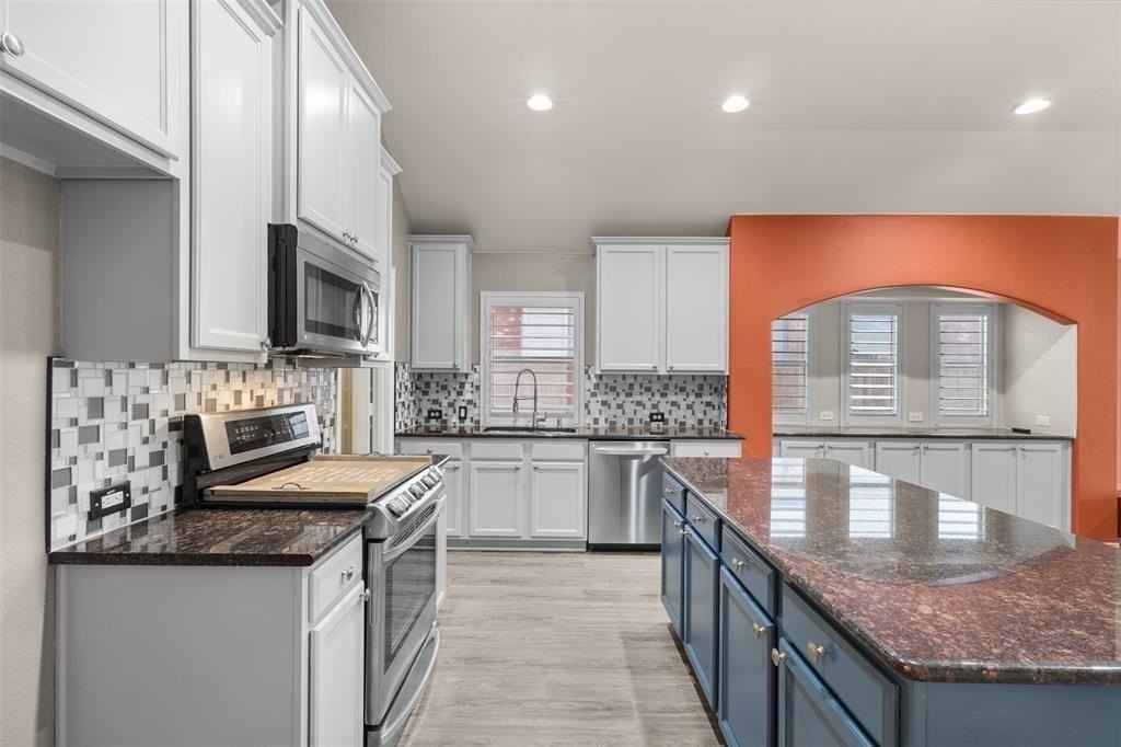 1214 Inglewood Drive - Photo 5 of 28