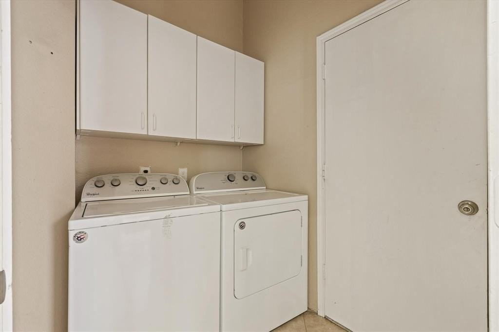 777 Marble Canyon Circle - Photo 4 of 19