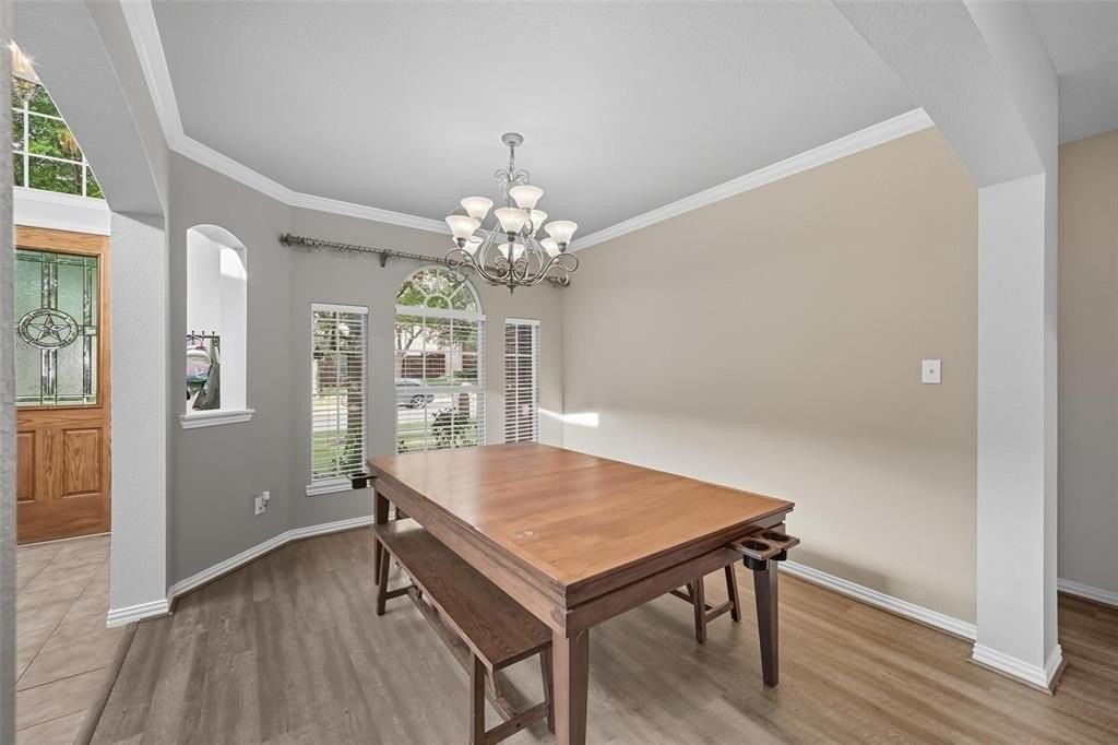 11577 Mansfield Drive - Photo 6 of 37